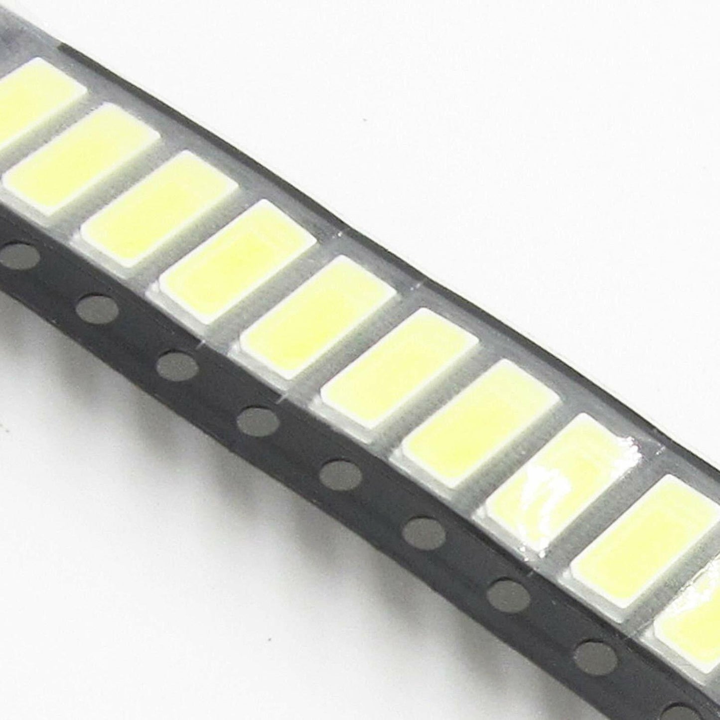 Kit 10 Pezzi LED 7030 Retroilluminazione TV LG 1W 6V Ricambio Professionale LEWWS73V15CZ00