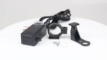 Caricatore USB Per Moto 12V QC3.0 Doppia Porta Impermeabile Con Voltmetro E Interruttore Integrato