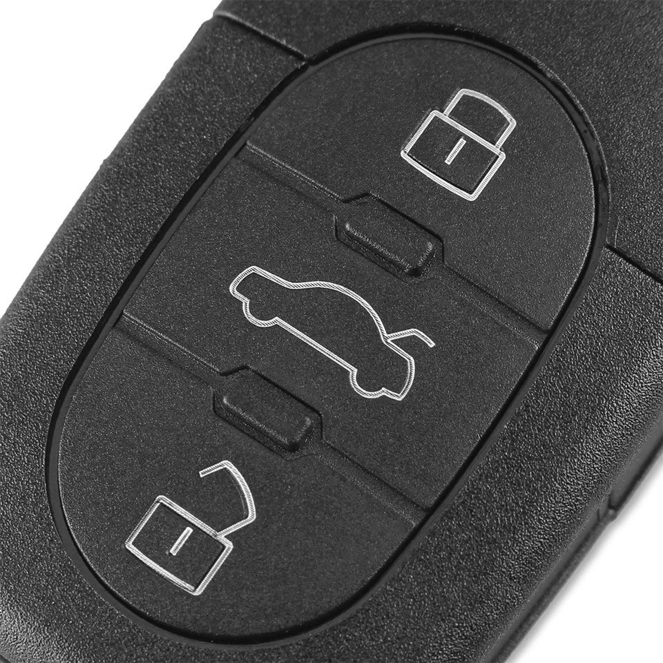 Guscio Chiave Compatibile Per Auto Audi A1 A3 A4 A5 A6 TT Q5 Q7 Ricambio Tre Tasti Con Lama A Scatto